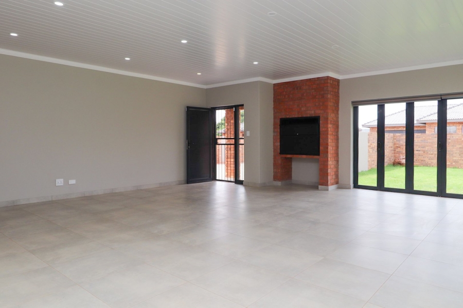 3 Bedroom Property for Sale in Flamwood North West